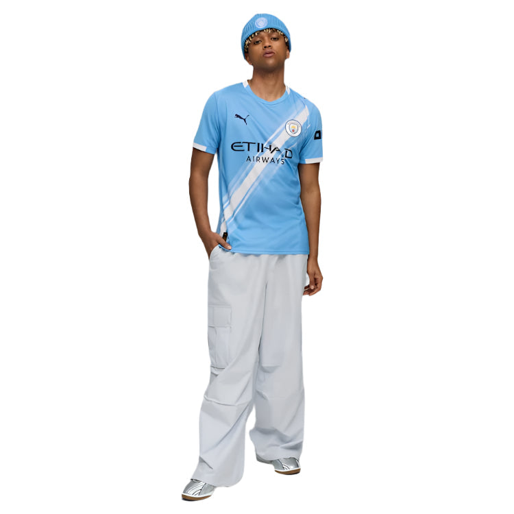 Oscar Bobb Manchester City Home Jersey 25/26 w/ EPL + Sponsor Patch (Team Light Blue/Puma White)