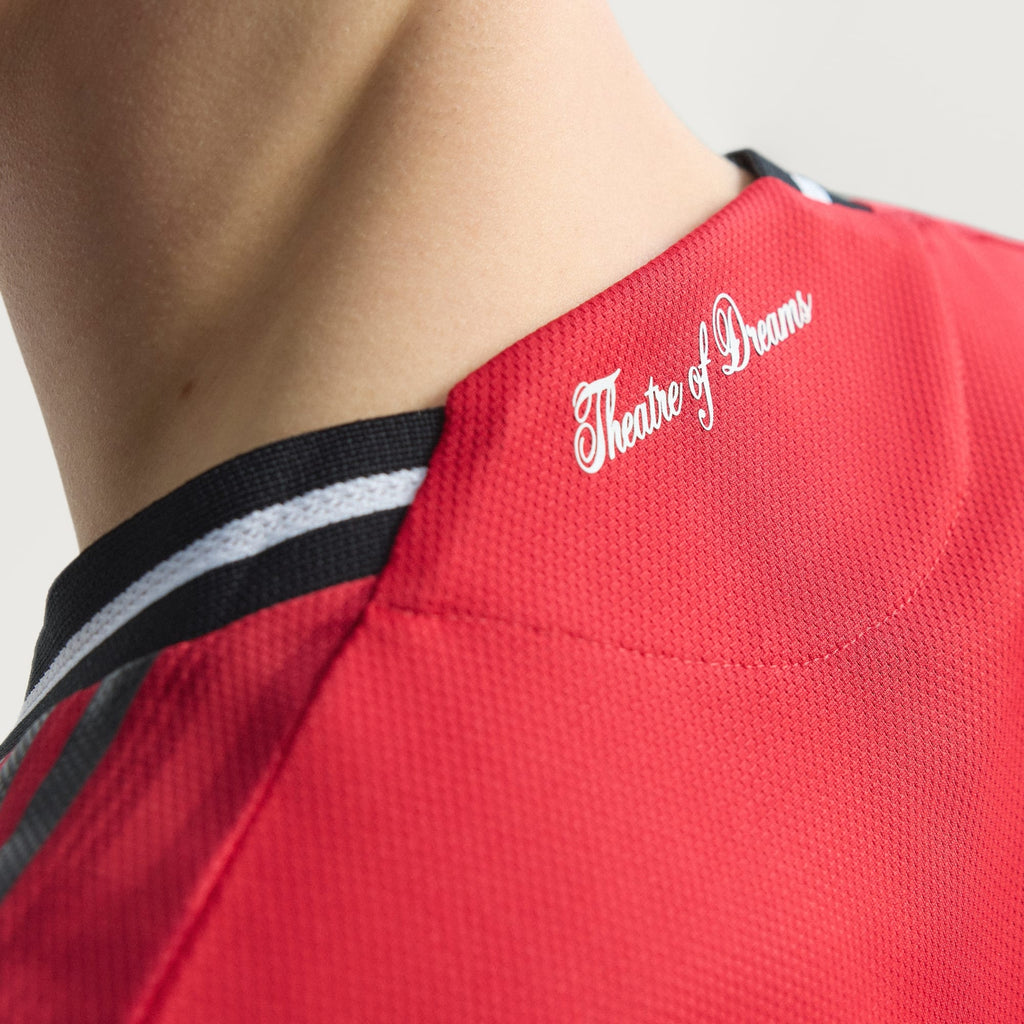 adidas Maguire Men's Manchester United Authentic Home Jersey 25/26 w/ NRFR + EPL Patch (Red)